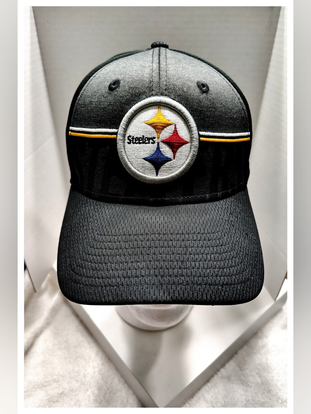 New Era 39Thirty 🏈 Pittsburgh Steelers 🏈 Fitted Cap - Small/Medium